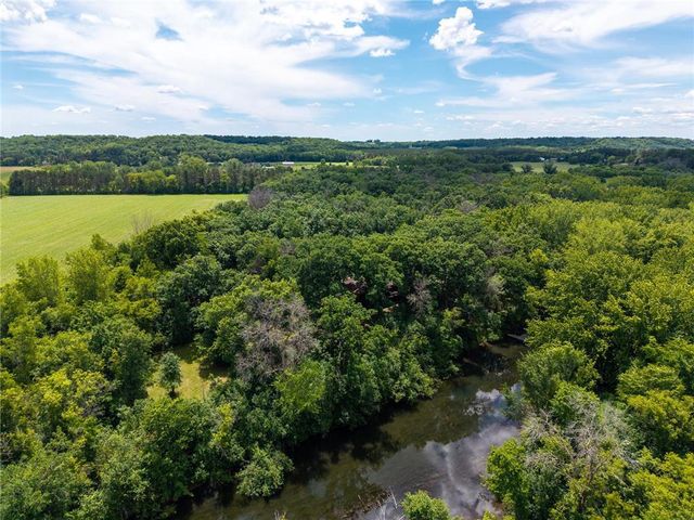1130 River Drive, River Falls, WI 54022
