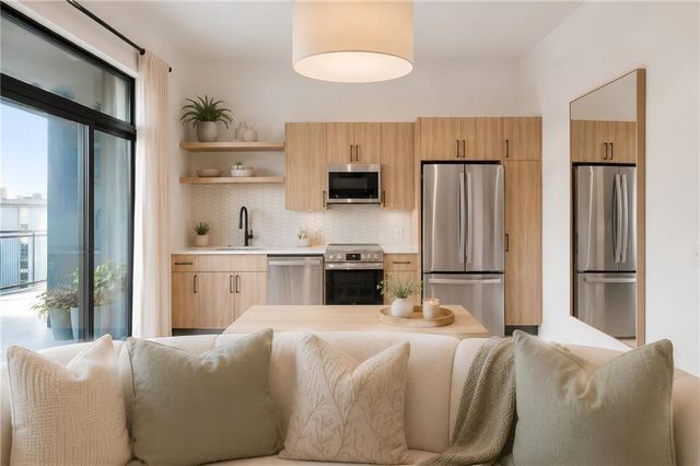 567 Ponce De Leon Avenue 319, Atlanta, GA 30308
