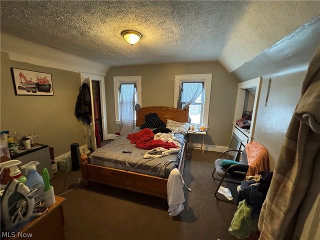 974 E 144th Street, Cleveland, OH 44110