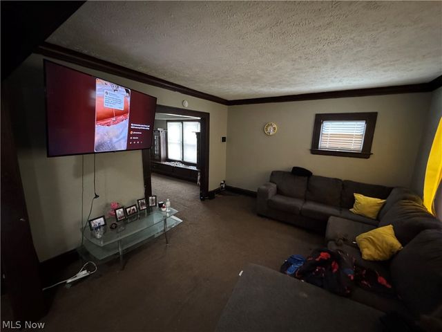 974 E 144th Street, Cleveland, OH 44110