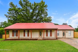 3720 Ramblewood Drive, Horn Lake, MS 38637