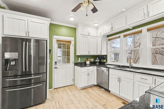 622 E 20th St Street, Sioux Falls, SD 57105