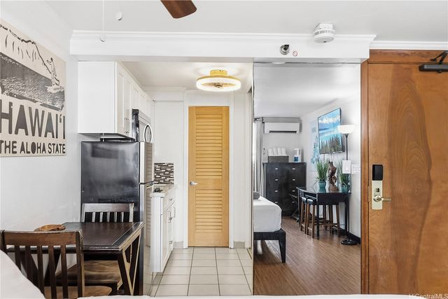 2425 Kuhio Avenue 506, Honolulu, HI 96815