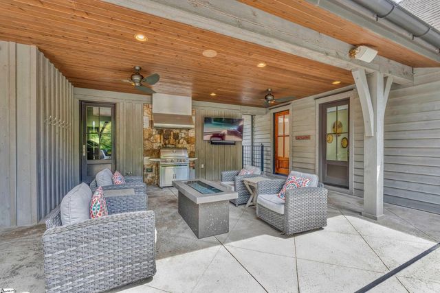 133 Big Creek Trail, Six Mile, SC 29682