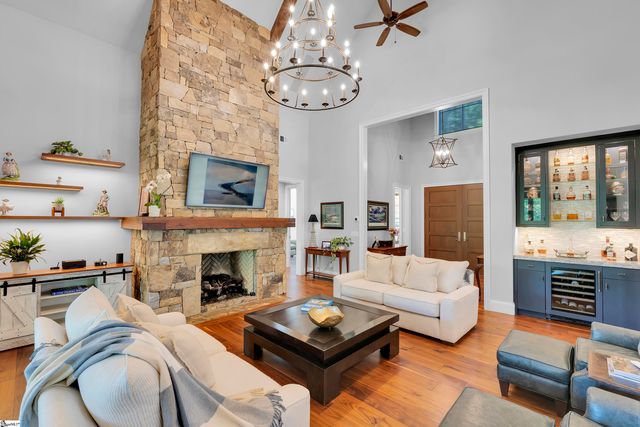 133 Big Creek Trail, Six Mile, SC 29682