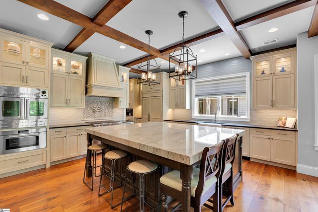 133 Big Creek Trail, Six Mile, SC 29682