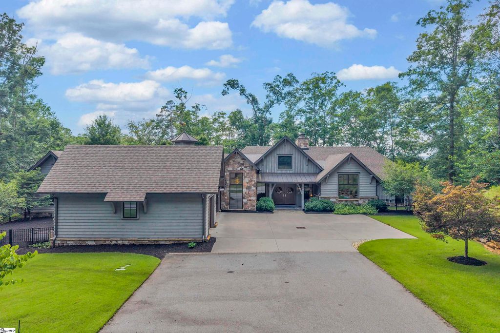133 Big Creek Trail, Six Mile, SC 29682