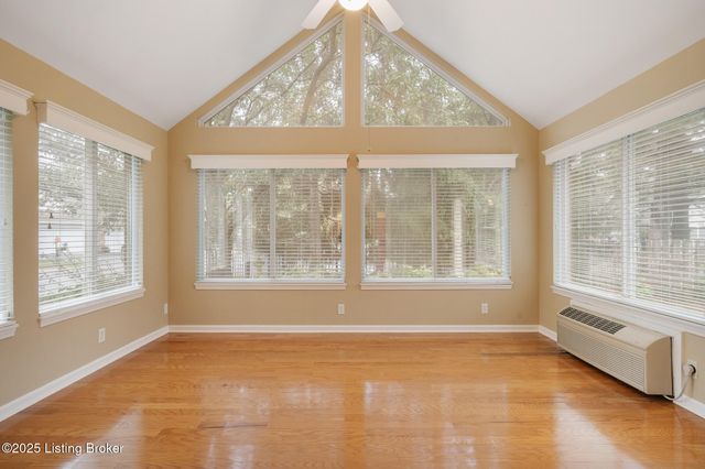 4406 Jacob Glenn Way, Louisville, KY 40241