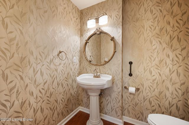 4406 Jacob Glenn Way, Louisville, KY 40241