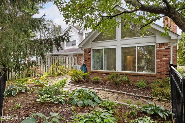 4406 Jacob Glenn Way, Louisville, KY 40241