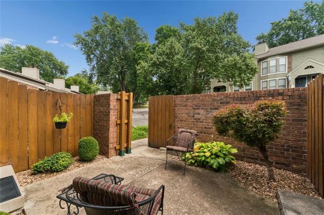 5124 W 62nd Street, Mission, KS 66205