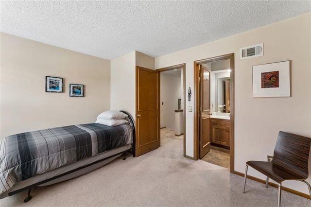 5124 W 62nd Street, Mission, KS 66205
