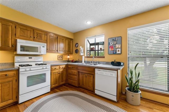 5124 W 62nd Street, Mission, KS 66205