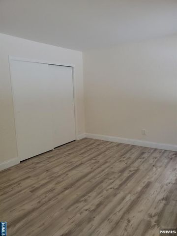 100 Pierson Miller C52, Pompton Lakes, NJ 07442