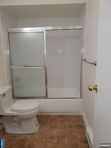 100 Pierson Miller C52, Pompton Lakes, NJ 07442