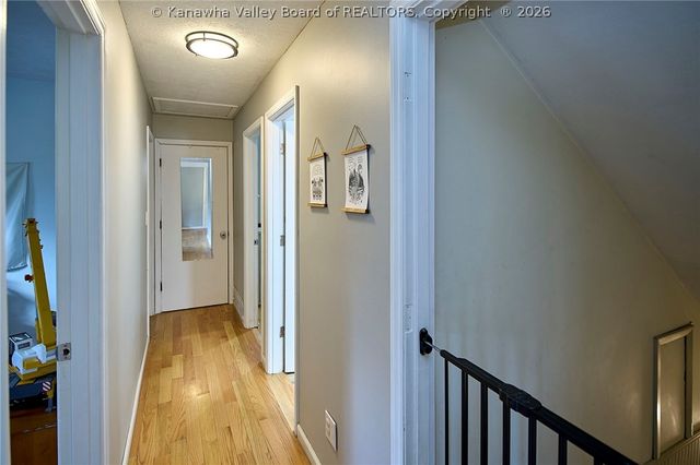 841 Daverton Road, Charleston, WV 25303