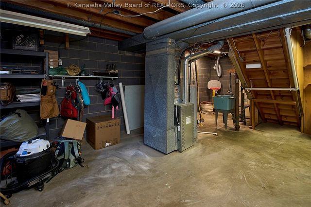 841 Daverton Road, Charleston, WV 25303