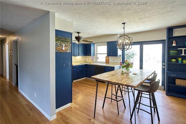 841 Daverton Road, Charleston, WV 25303
