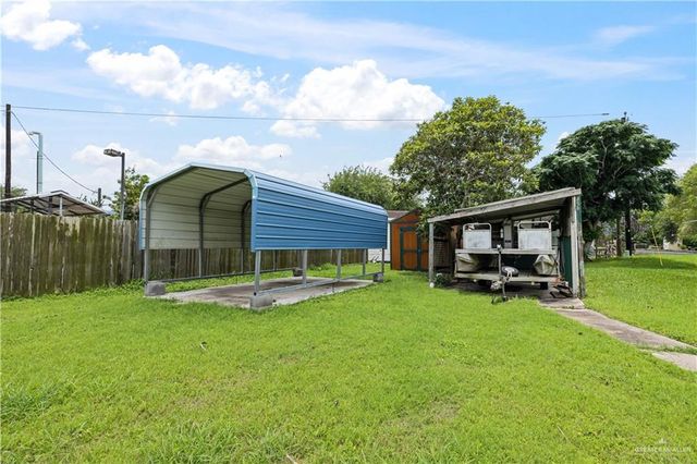 9 Indian Lake Drive, Los Fresnos, TX 78566