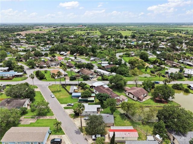 9 Indian Lake Drive, Los Fresnos, TX 78566
