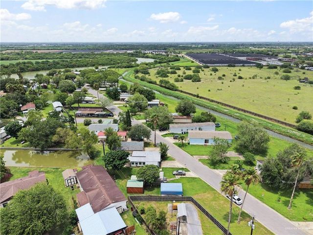 9 Indian Lake Drive, Los Fresnos, TX 78566