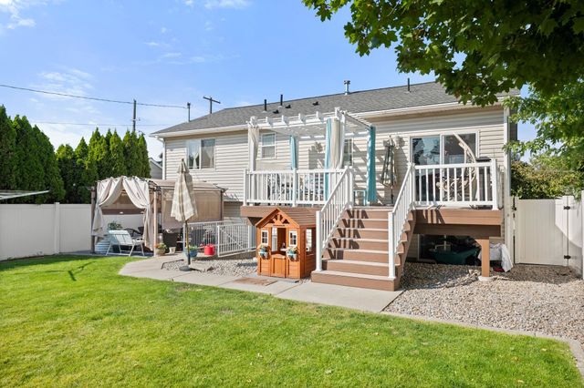 3808 E 26th Ave, Spokane, WA 99223