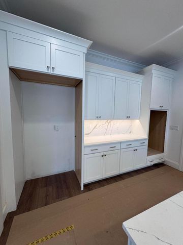 3299 Briarwood Lane, Lewis Center, OH 43035