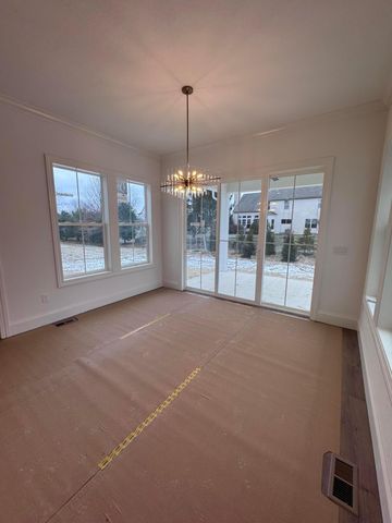 3299 Briarwood Lane, Lewis Center, OH 43035