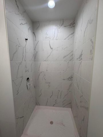 3299 Briarwood Lane, Lewis Center, OH 43035