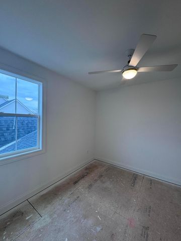 3299 Briarwood Lane, Lewis Center, OH 43035