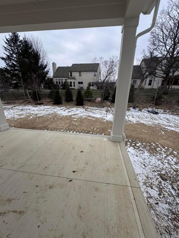 3299 Briarwood Lane, Lewis Center, OH 43035