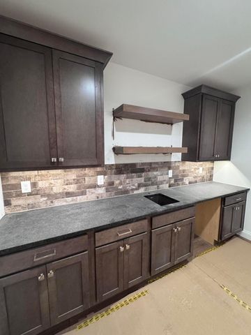 3299 Briarwood Lane, Lewis Center, OH 43035