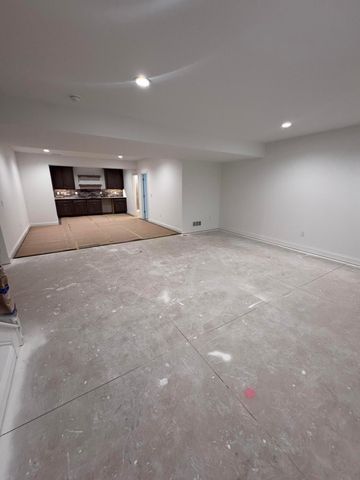 3299 Briarwood Lane, Lewis Center, OH 43035