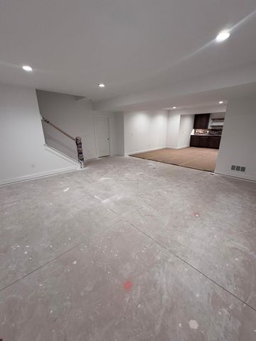 3299 Briarwood Lane, Lewis Center, OH 43035