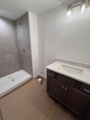 3299 Briarwood Lane, Lewis Center, OH 43035