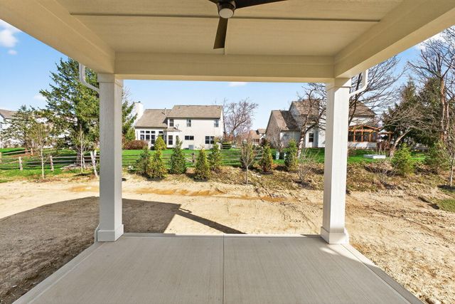 3299 Briarwood Lane, Lewis Center, OH 43035