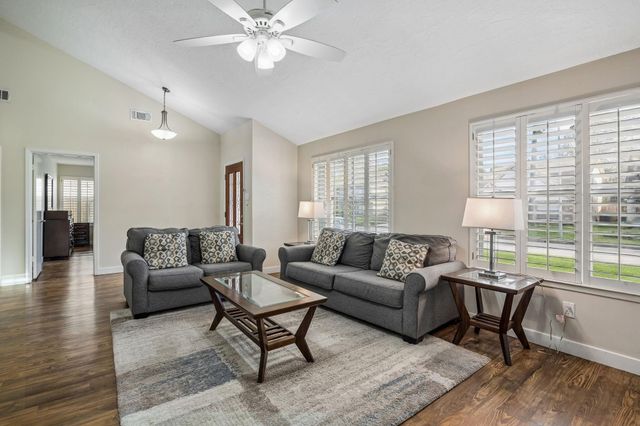 3619 Haven Pines Drive, Houston, TX 77345