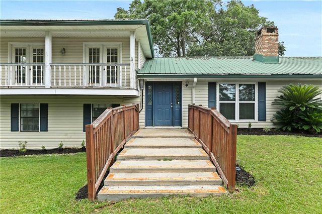 10420 Johnson Road S, Mobile, AL 36695