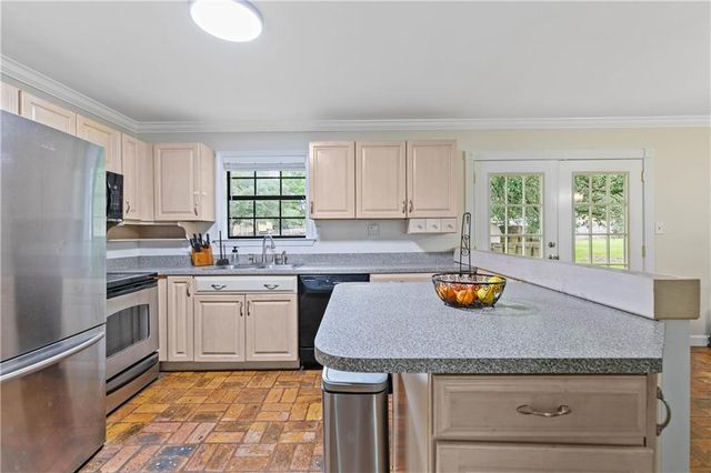 10420 Johnson Road S, Mobile, AL 36695