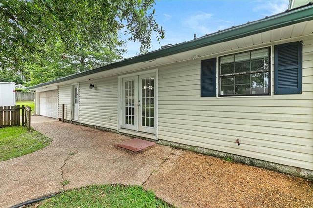 10420 Johnson Road S, Mobile, AL 36695