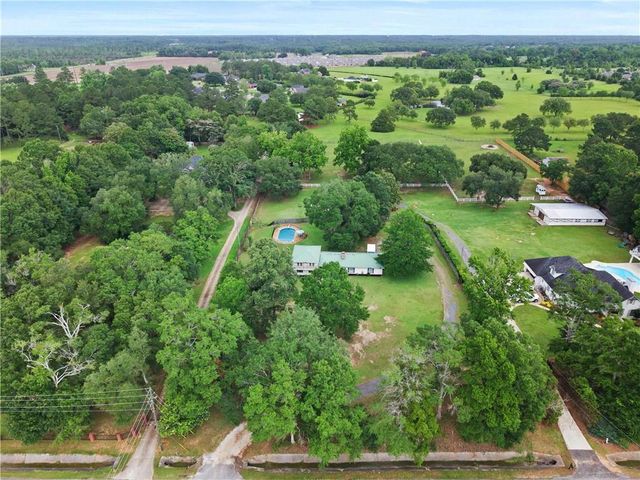 10420 Johnson Road S, Mobile, AL 36695