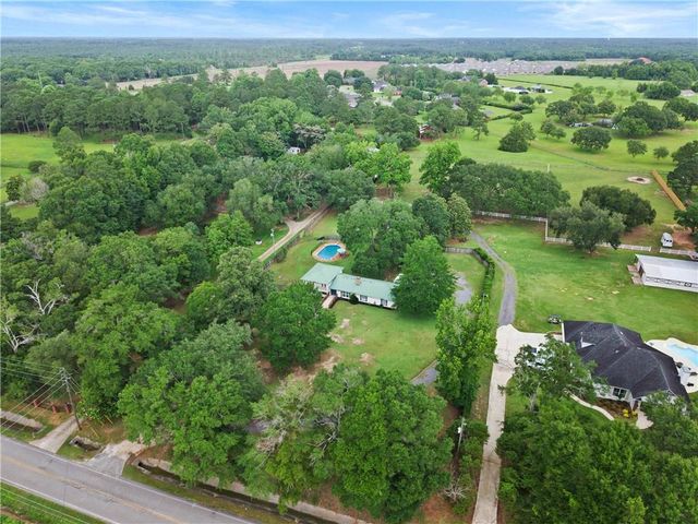 10420 Johnson Road S, Mobile, AL 36695
