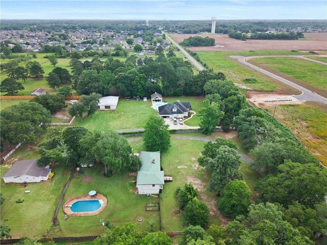 10420 Johnson Road S, Mobile, AL 36695
