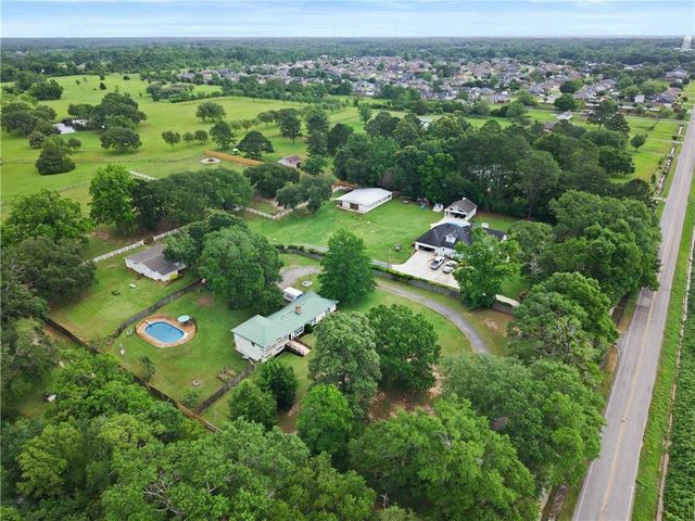 10420 Johnson Road S, Mobile, AL 36695