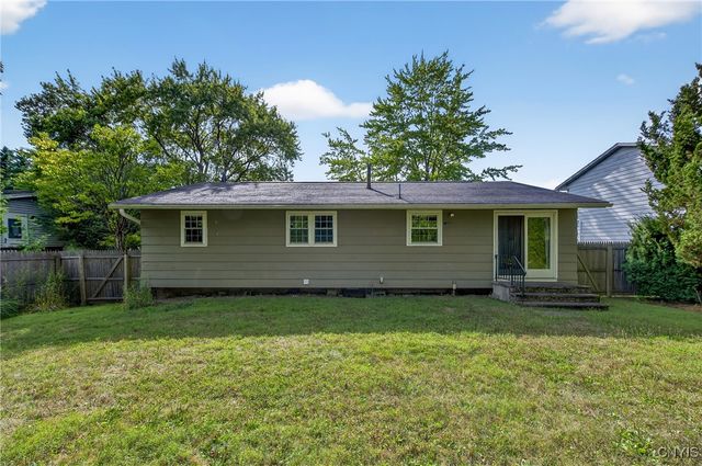 115 Sotherden Drive, Clay, NY 13090