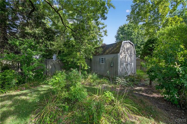 115 Sotherden Drive, Clay, NY 13090