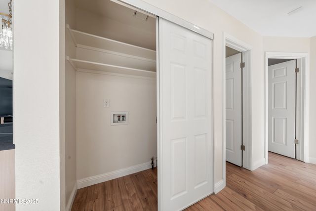 60 Rosetta Stone Court, Sparks, NV 89441