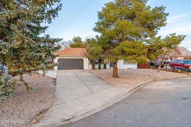 60 Rosetta Stone Court, Sparks, NV 89441