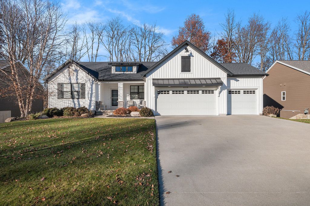 4219 Unity Drive 53, Georgetown Twp, MI 49426