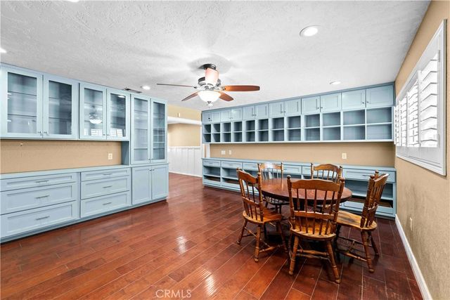19989 Cronese Lane, Apple Valley, CA 92308